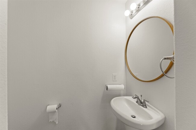 Building Photo - 3406 Inverness Path Lane