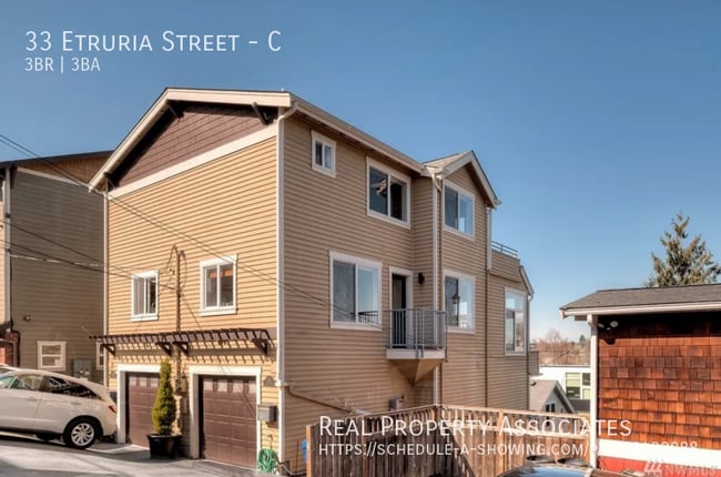 Building Photo - 33 Etruria St
