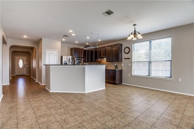 Building Photo - 8801 Capitol View Dr