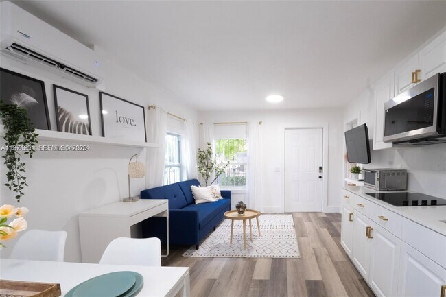 Building Photo - 790 NW 60th St