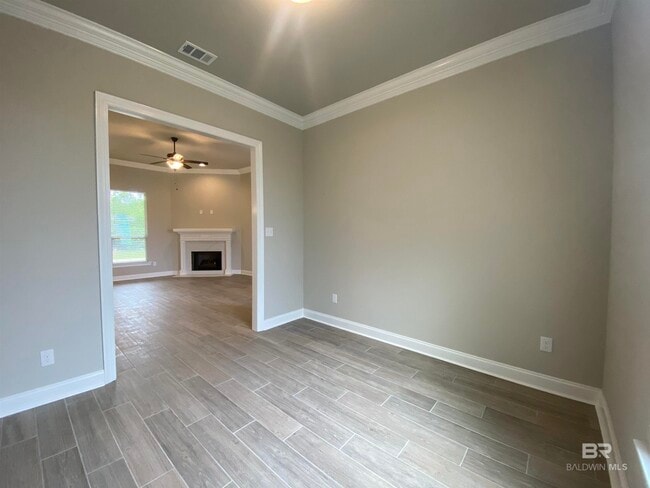 Building Photo - 30815 Bauer Ave