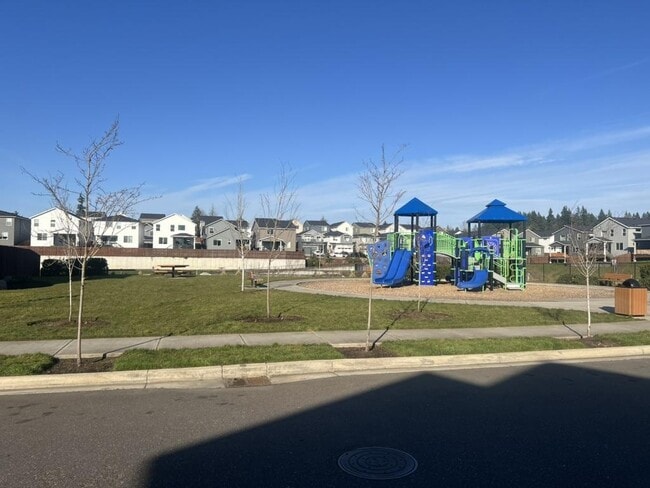 Building Photo - 825 NW 175th Wy