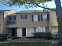 Building Photo - 12925 Trail Hollow Dr