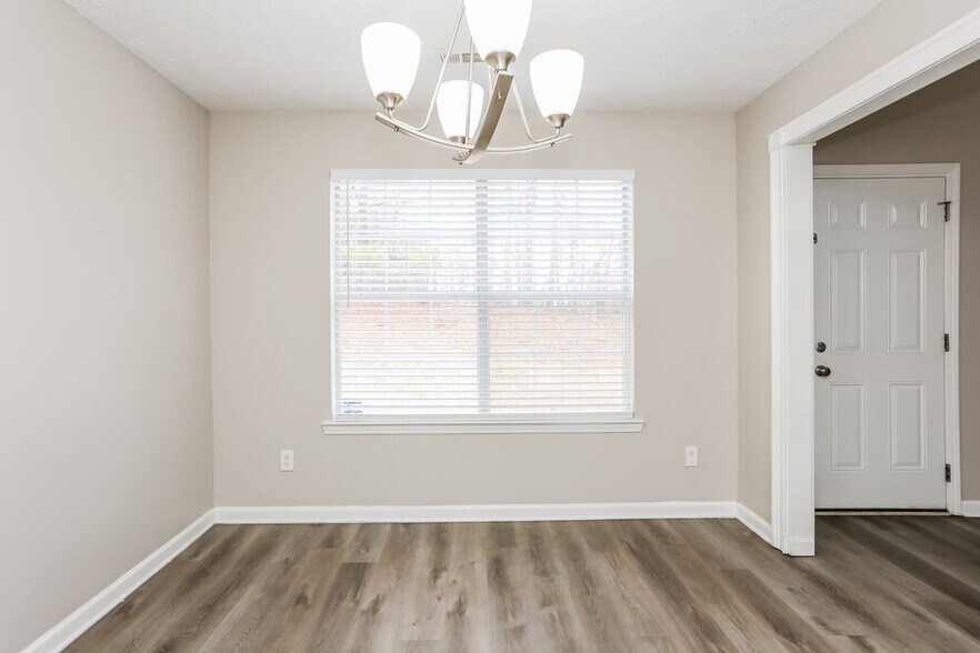 Building Photo - 3109 Canter Ct NE