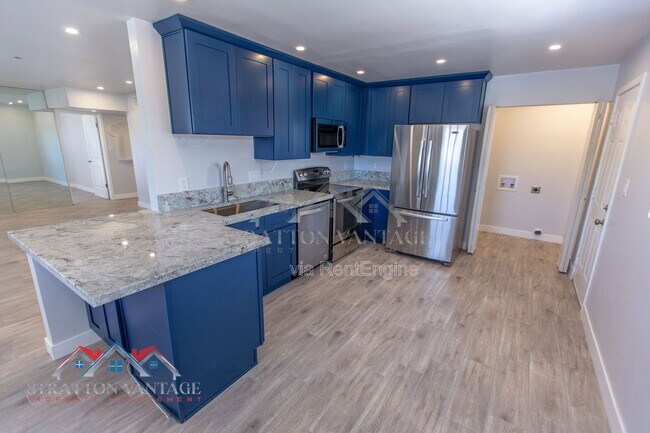 Building Photo - 2912 W Butler Dr