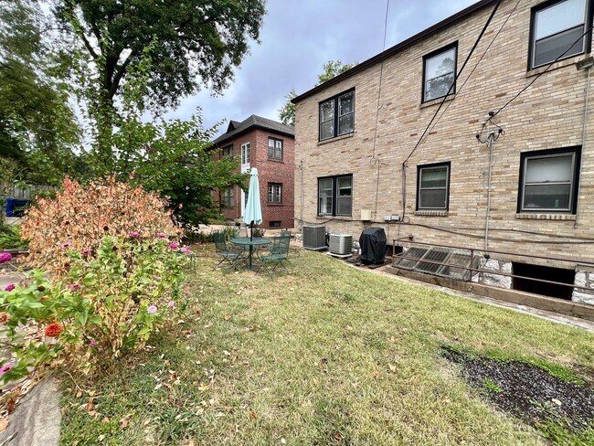 Building Photo - 7360 Pershing Ave