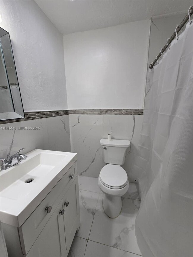 Building Photo - 28021 SW 142nd Ct