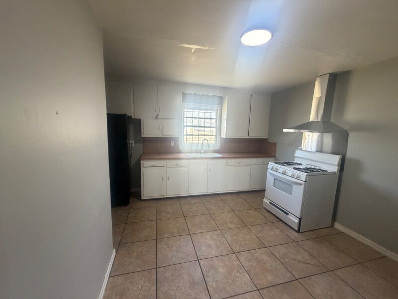 Building Photo - 519 Bay Bridge Rd