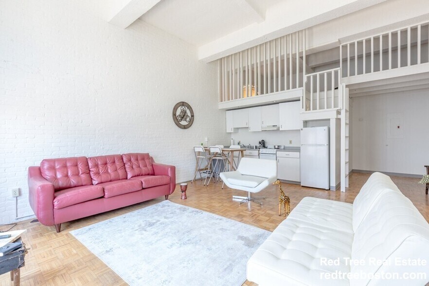 Building Photo - 61 Brookline Ave