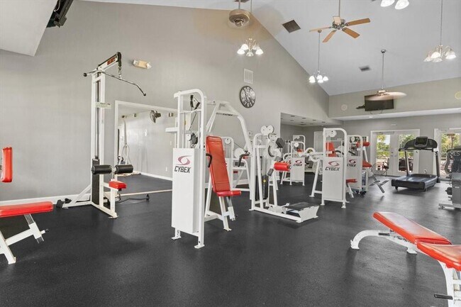 Building Photo - 5110 Coquina Key Dr SE