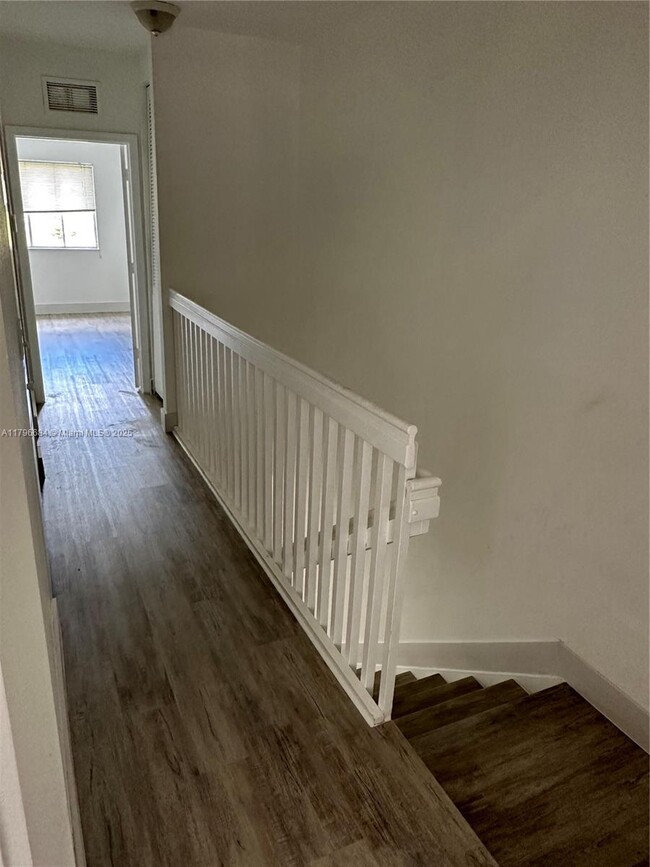 Building Photo - 4513 Woodland Cir