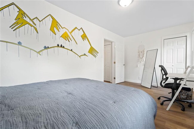 Building Photo - 255 Richardson Rd NW