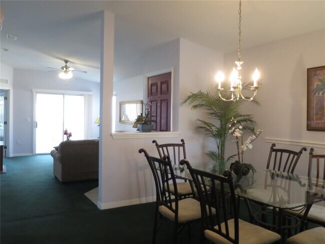 Building Photo - 2806 Club Cortile Cir