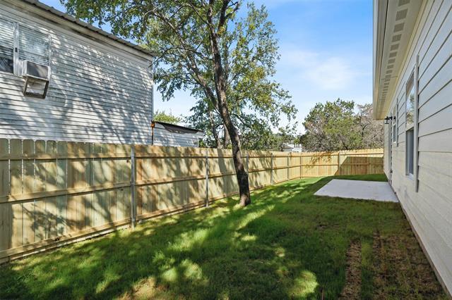 Building Photo - 5726 Barkridge Dr