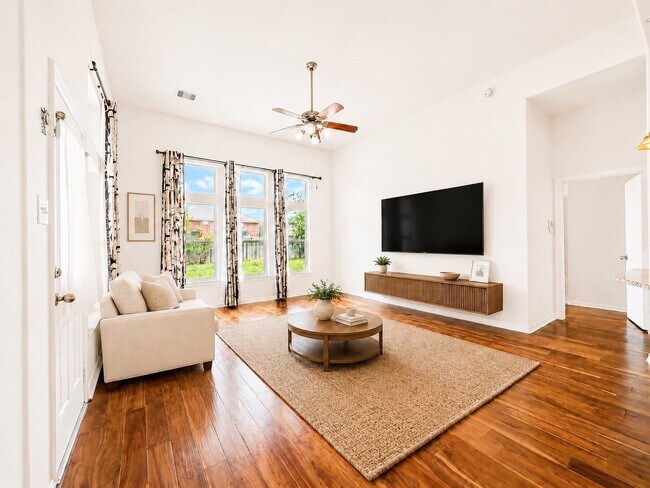 Building Photo - 2410 Horned Owl Dr