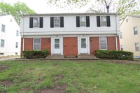 Building Photo - 2 Bedroom 1 Bath Duplex In The Waldo Area