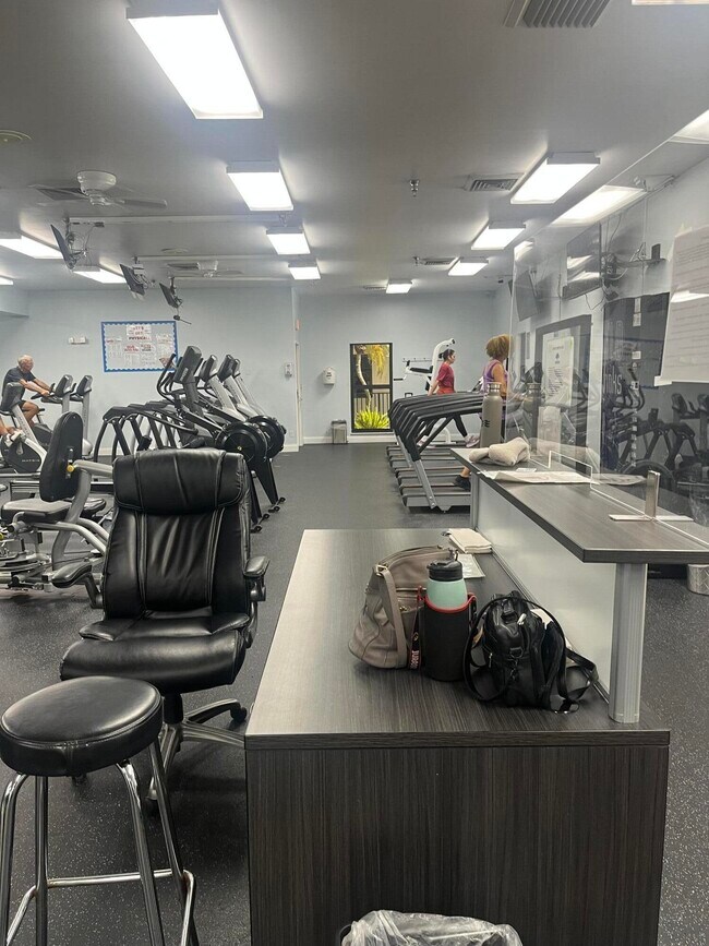 Building Photo - 2614 Nassau Bend