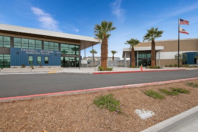 Building Photo - Village of Escaya - 3 Br 2.5 Ba - 2 car attached garage - must see this fabulous community!