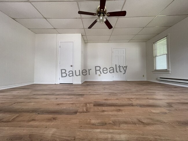 Building Photo - Ranch Style Home