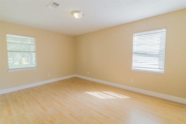 Building Photo - 2137 FM 1375