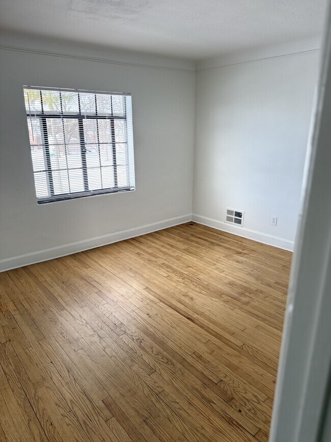 Building Photo - 17612 Prairie St