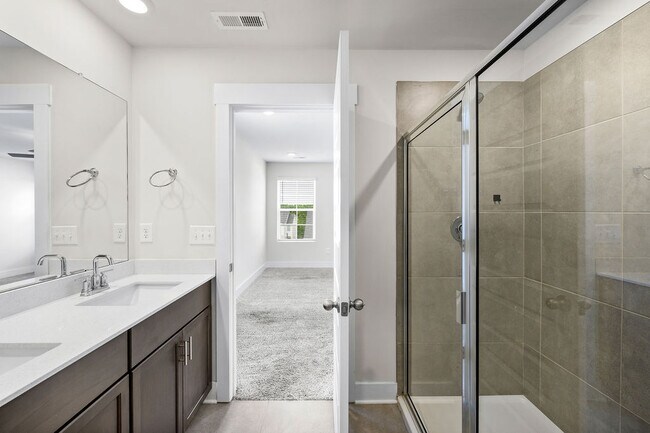 Building Photo - 115 Ted Dr