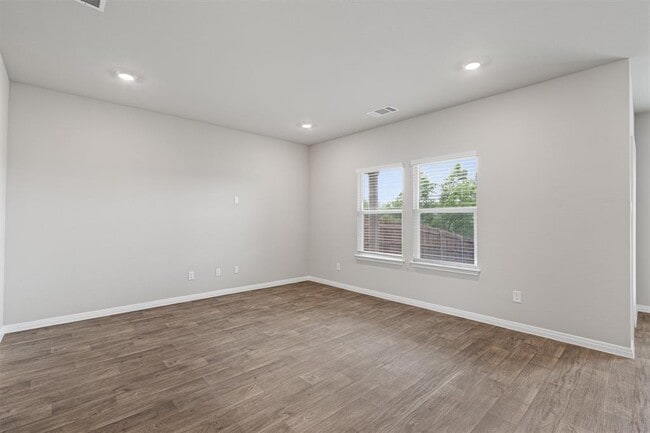 Building Photo - 493 Apache Plum Dr