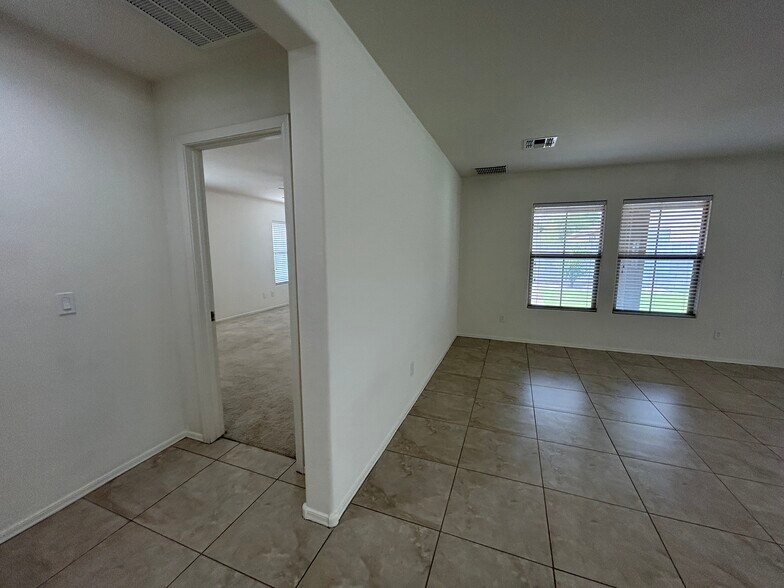 Building Photo - 260 N Norman Way