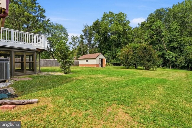 Building Photo - 17004 Gohagen Rd
