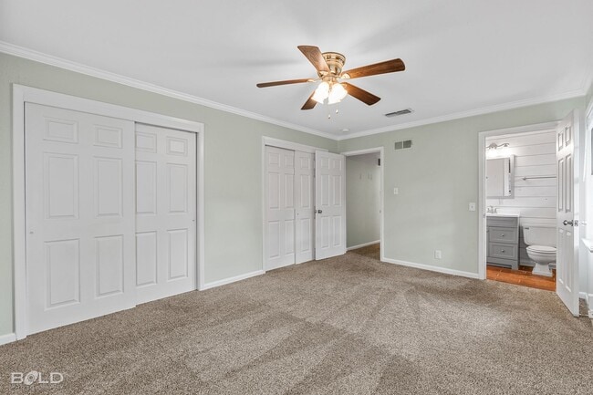 Building Photo - Check Out this 3 bed 2 bath