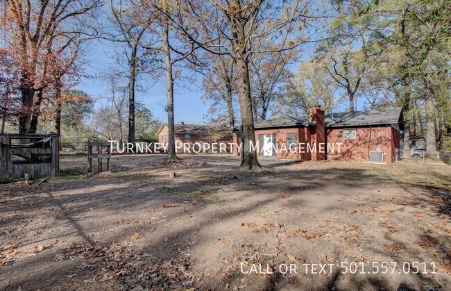 Building Photo - 5821 Freeland Dr