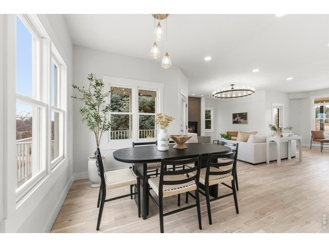 Building Photo - 7766 Park Ridge Cir