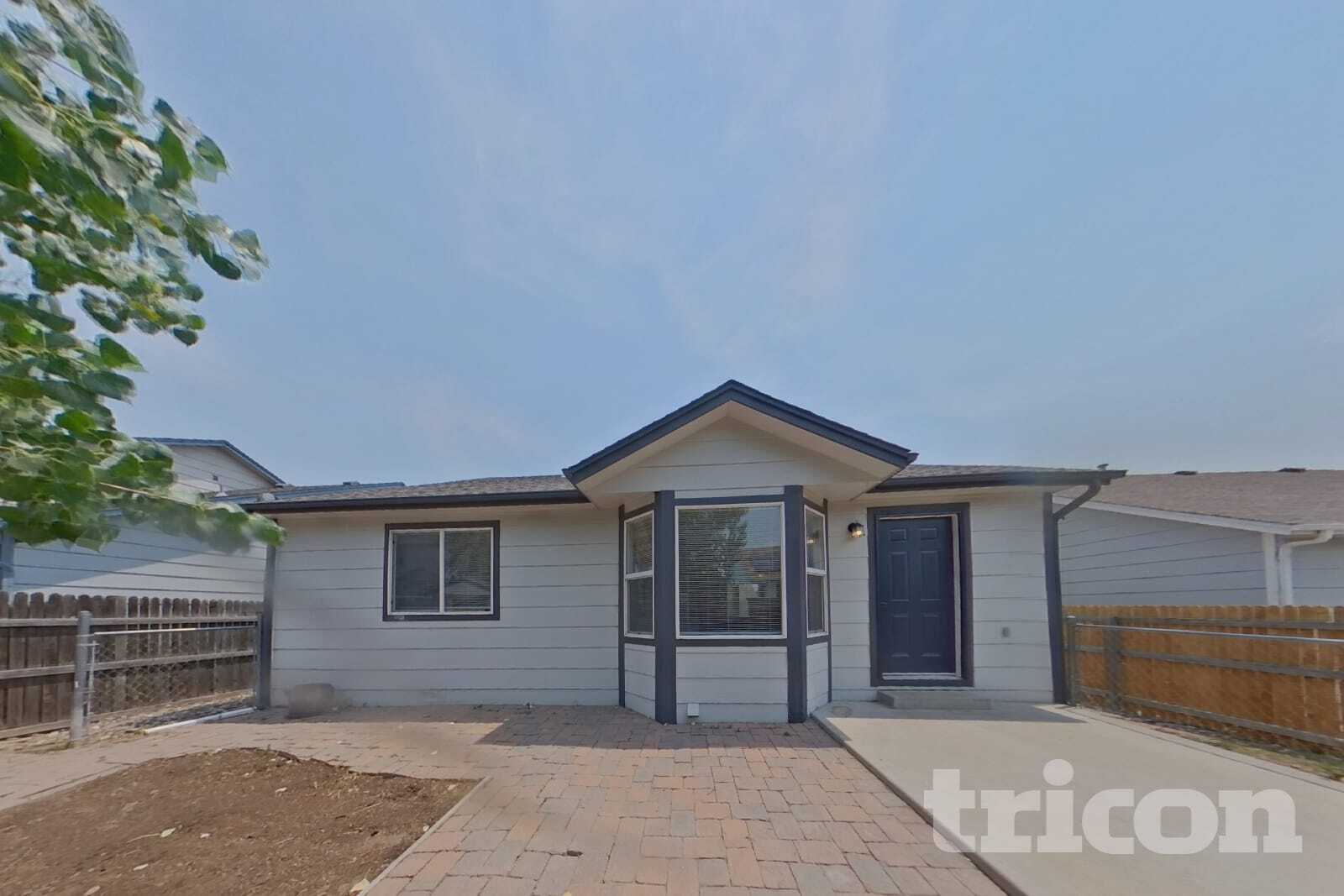 Building Photo - 5696 Preminger Dr