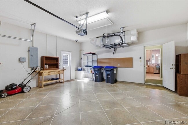 Building Photo - 467 W Mickey Mantle Path