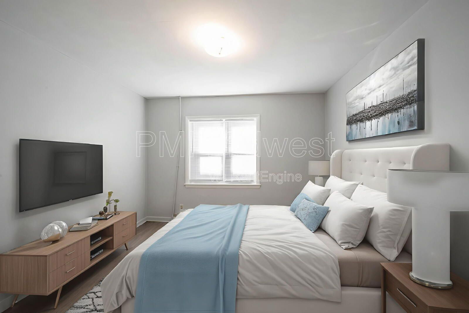 Building Photo - 3725 N Sherman Dr