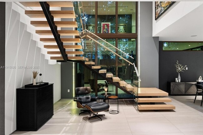 Building Photo - 77 SW 18th Terrace