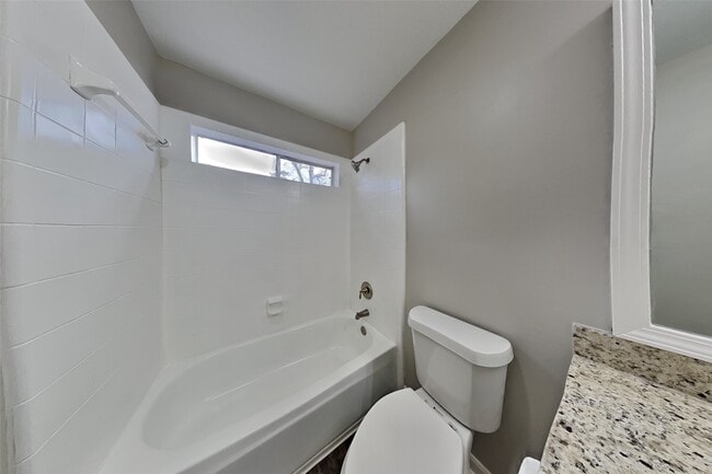 Building Photo - 6611 Emerald Ash Ct