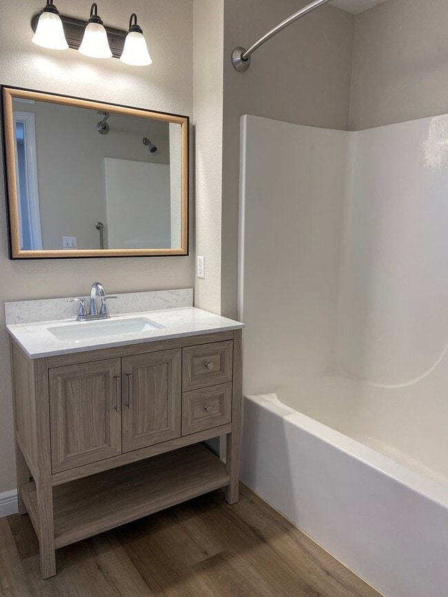 Building Photo - Single-Family Home in Evergreen Ridge, Hollister