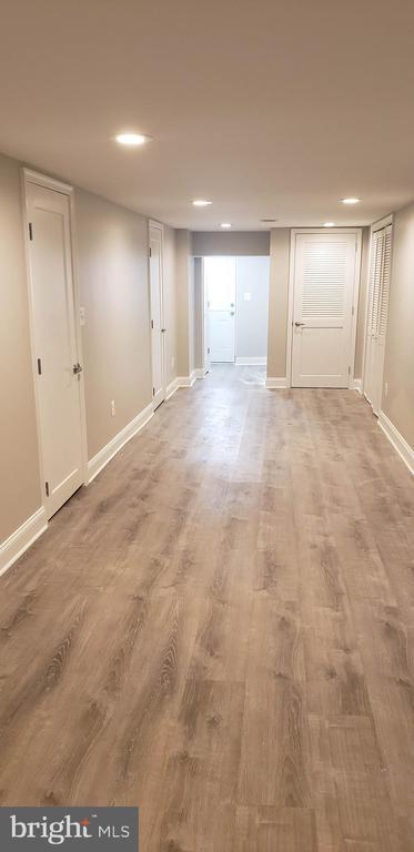 Building Photo - 1103 Morse St NE