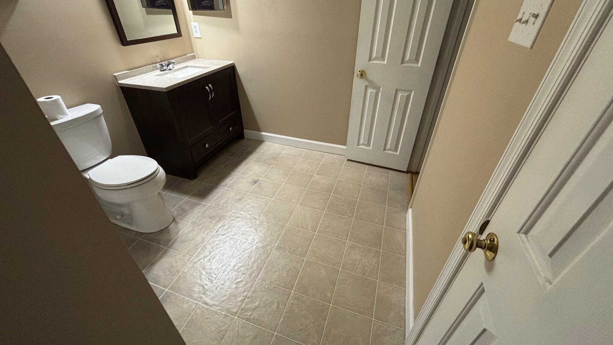 Building Photo - 5 Aylor Ct