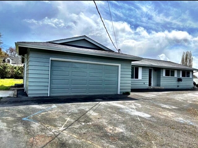 Building Photo - 9428 Silverdale Loop Rd NW