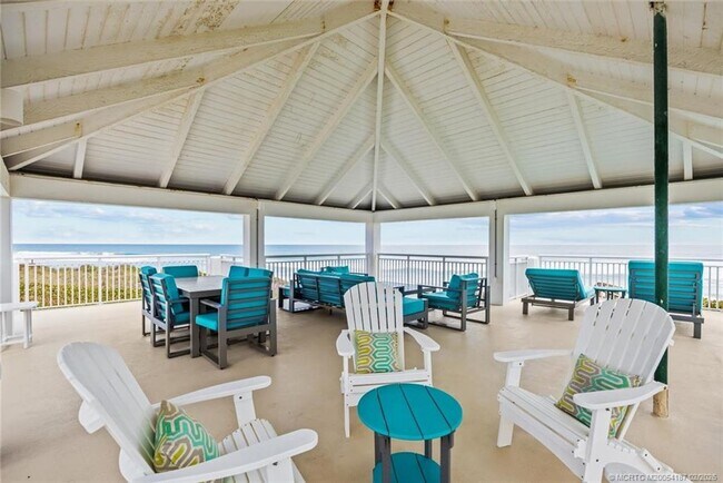 Building Photo - 1550 NE Ocean Blvd