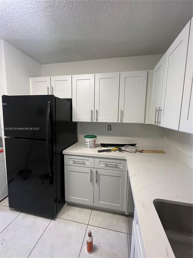 Building Photo - 7430 SW 153rd Pl