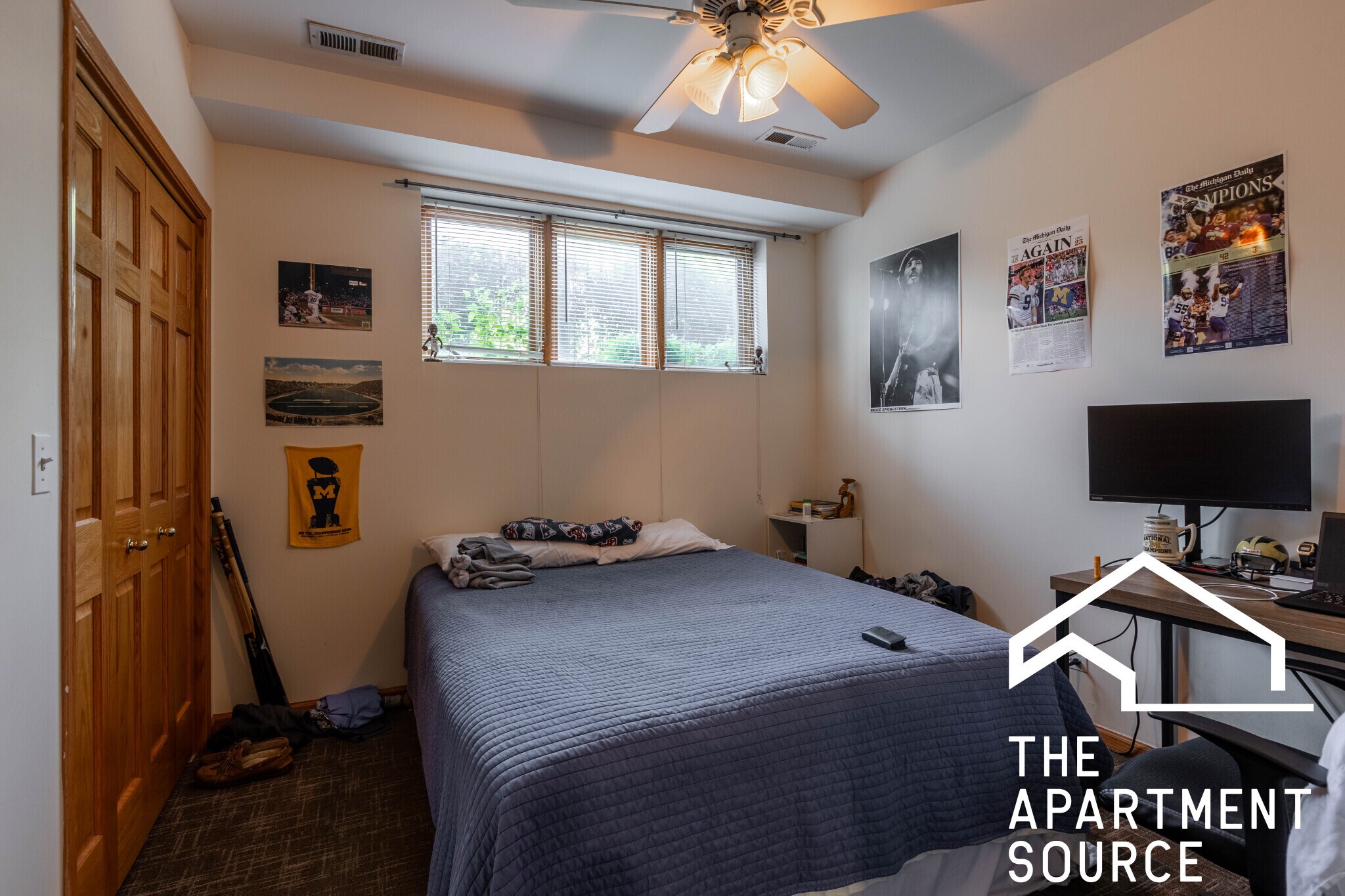 Building Photo - 2743 N Southport Ave