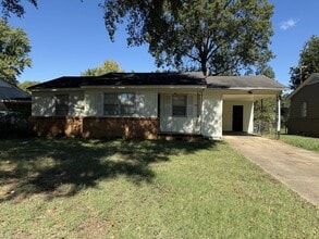 Building Photo - 646 Leacrest Ave