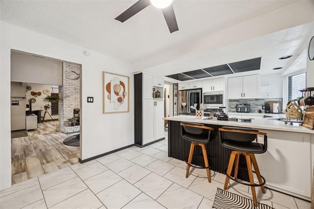 Building Photo - 3601 Colosseum Way