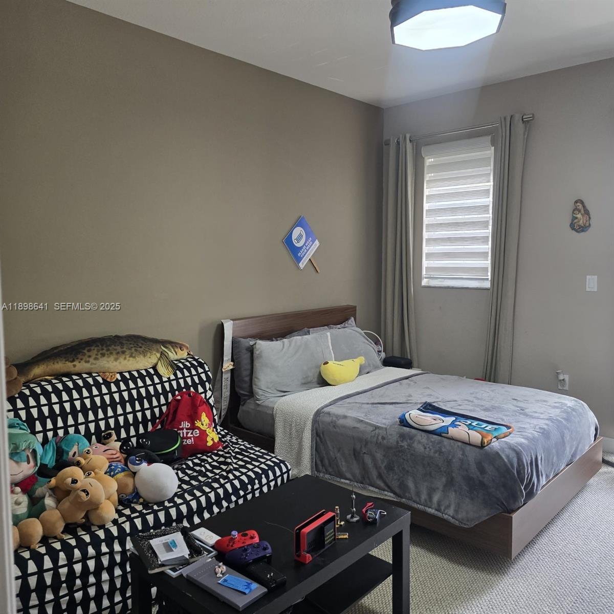 Building Photo - 7406 NW 108th Path