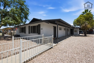 Building Photo - 4711