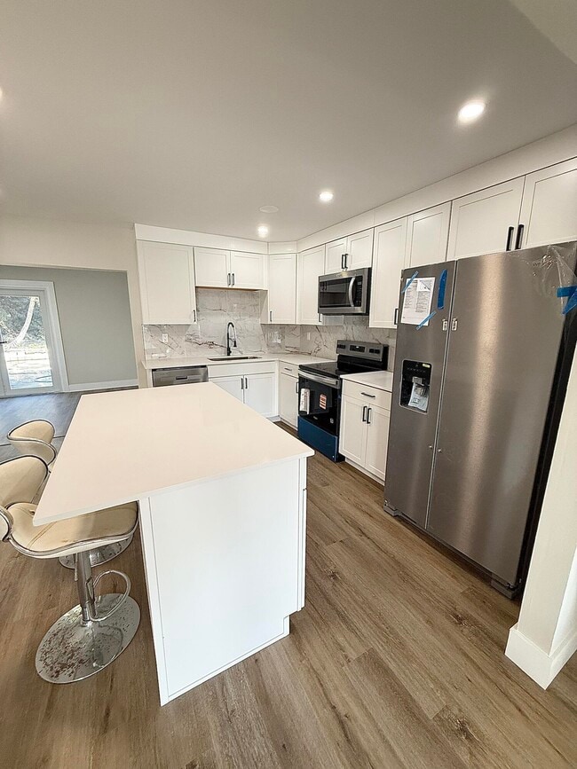 Building Photo - 3797 Roan Ct E