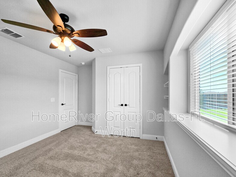 Building Photo - 6317 Dartford Dr